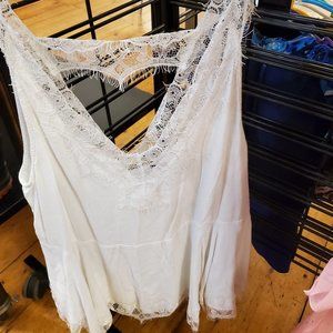 Forever 21 lace top